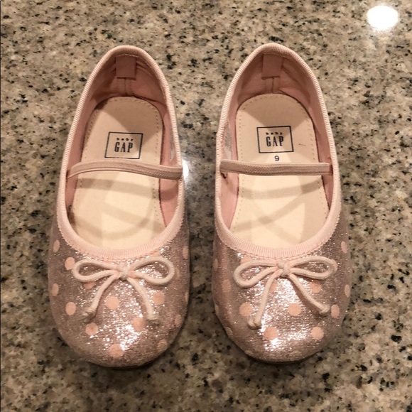 GAP Baby Toddler Girls Size 18-24 Months Pink Mary Jane Bunny Ballet Flats Shoes